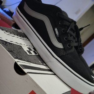 Van's Chukka Low Side Size 10.5